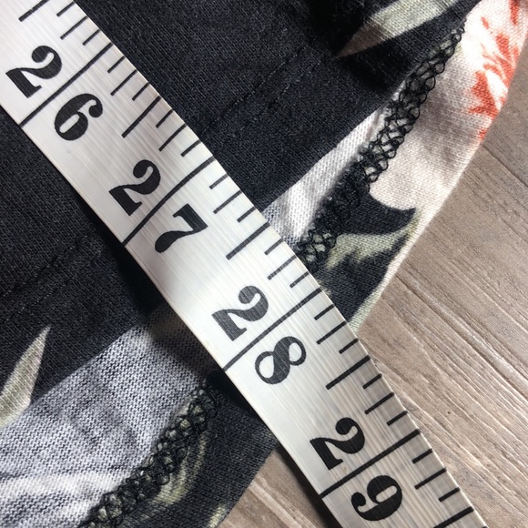 NWOT Dex short floral romper with long sleeves - Picture 7 of 8